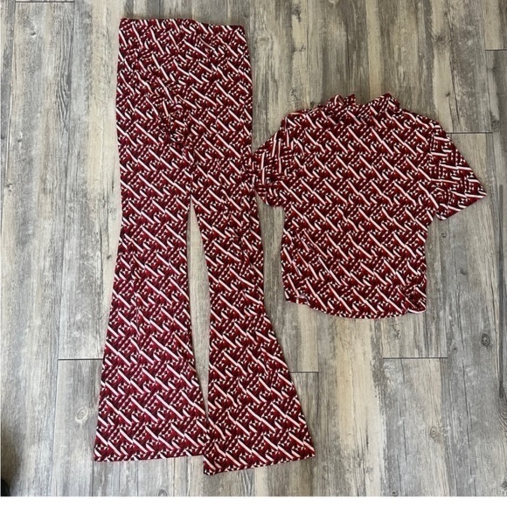 Red 2 piece pants set - Picture 4 of 8